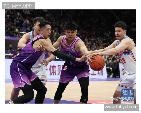 CBA精彩对决江苏队与新疆队比赛录像回顾与精彩瞬间分析